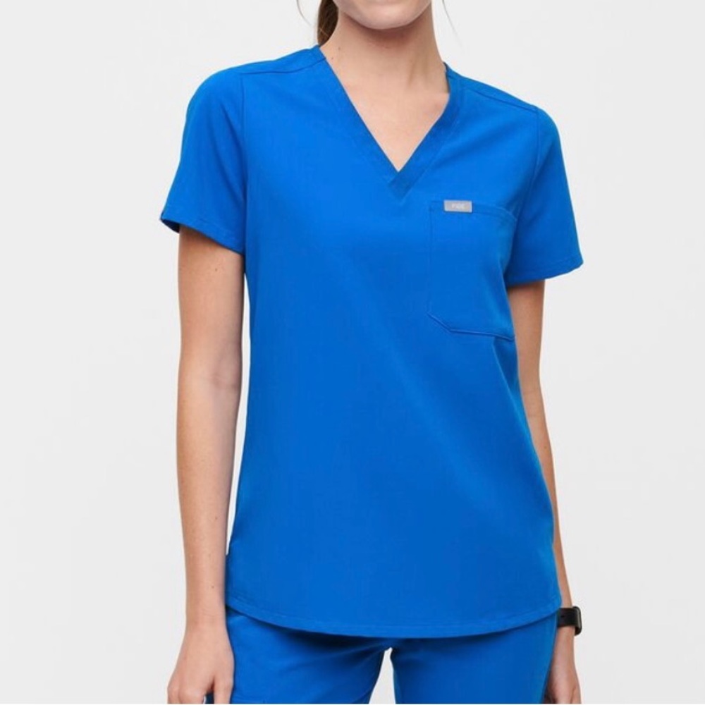 figs Catarina one-pocket scrub top
